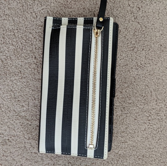 Kate Spade - Picture 3 of 4